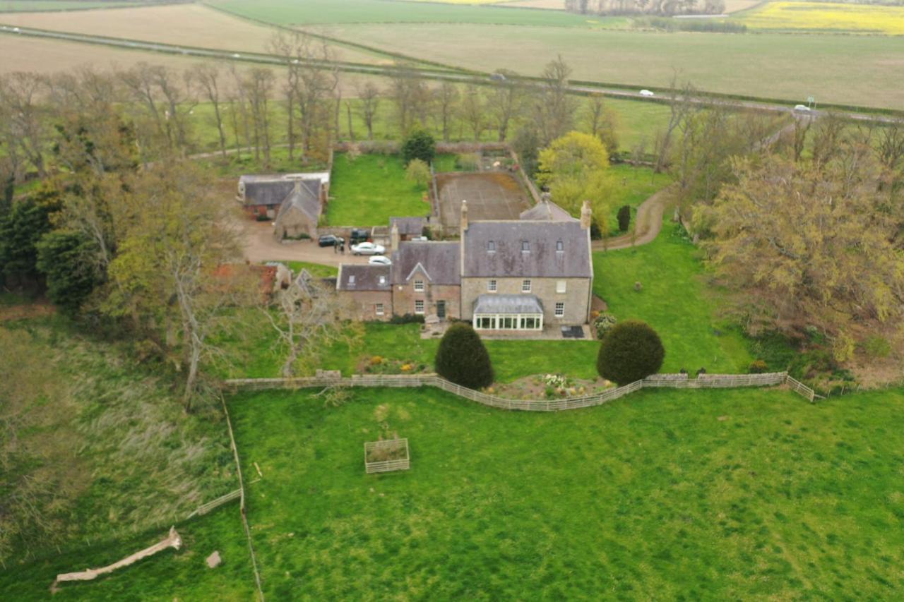Buckton Farmhouse Белфърд Екстериор снимка
