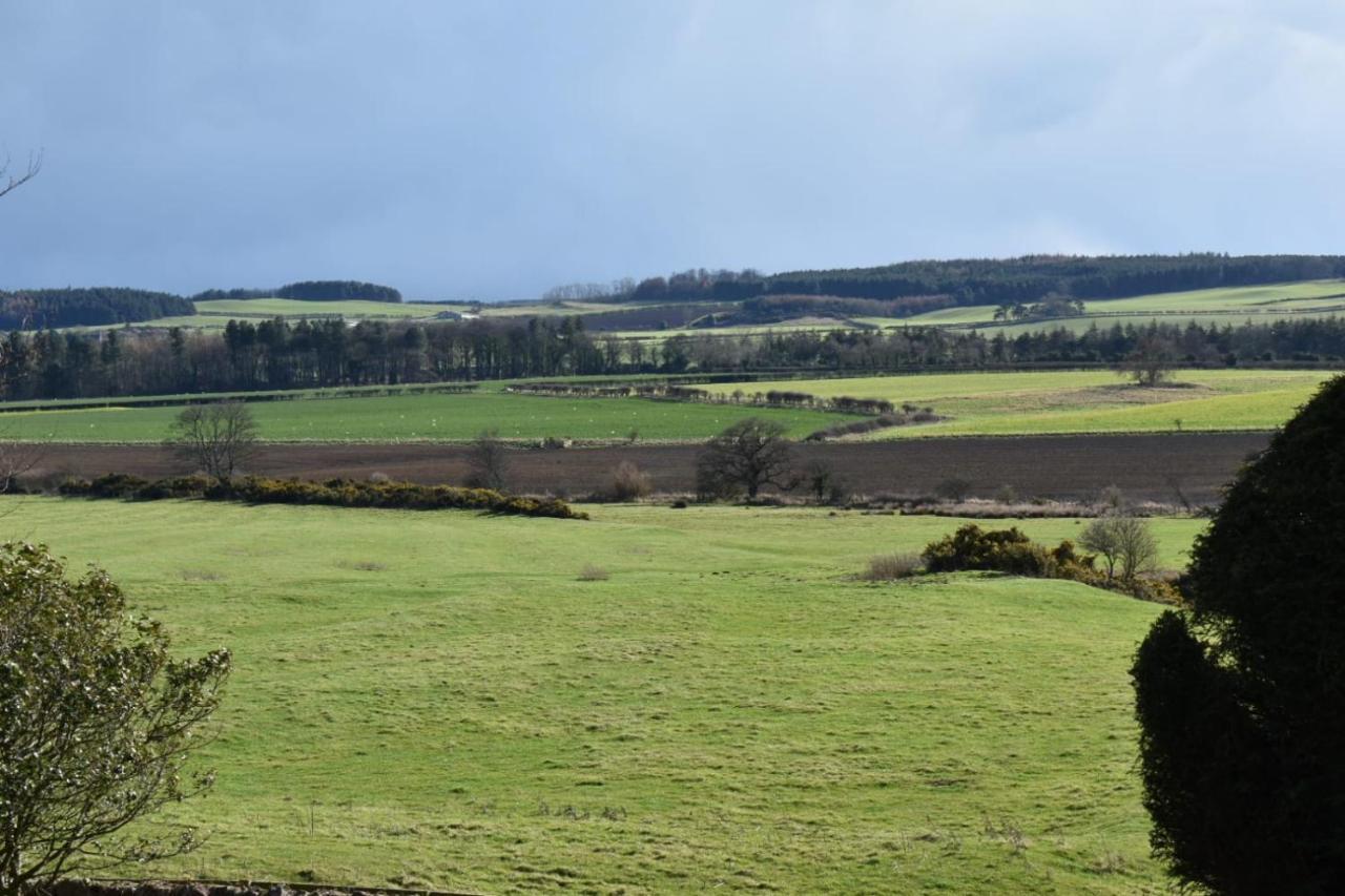Buckton Farmhouse Белфърд Екстериор снимка