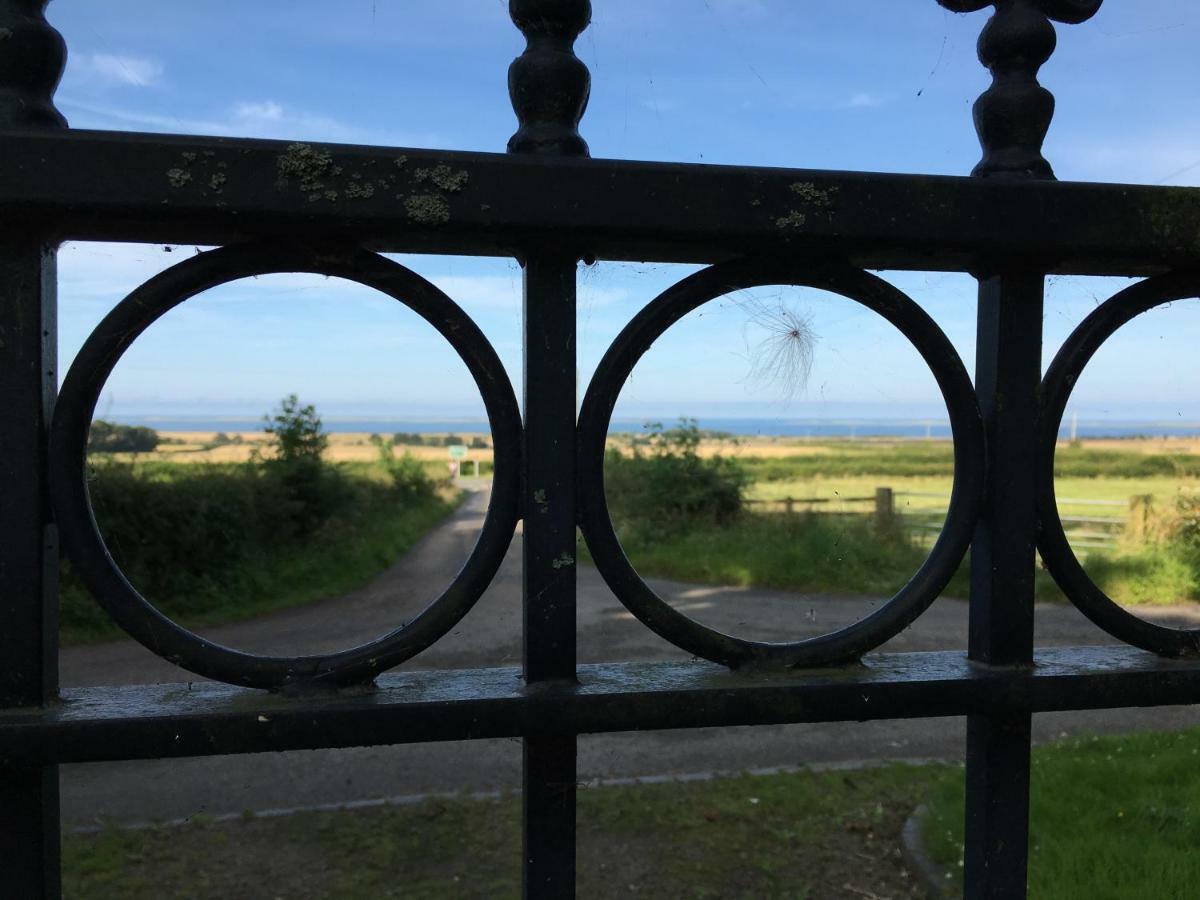 Buckton Farmhouse Белфърд Екстериор снимка